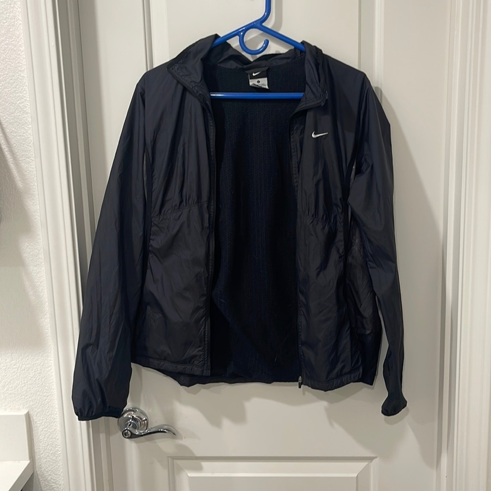 Nike size Large wind breaker jacket
